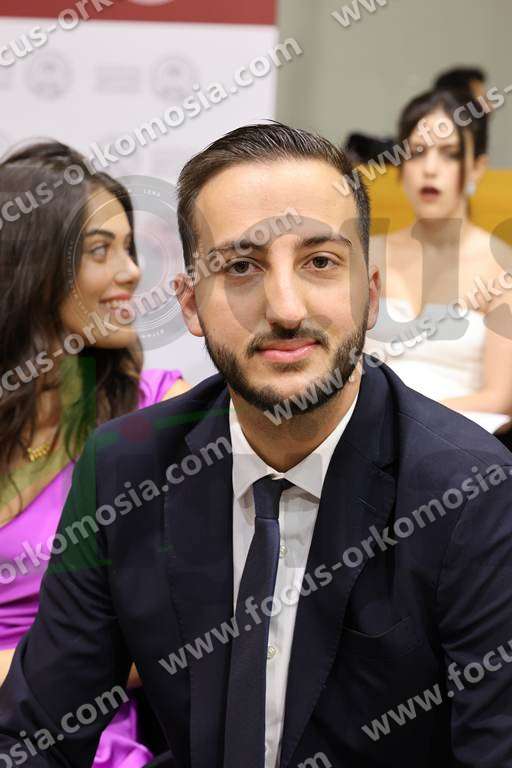 person075