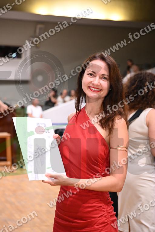 06 με το πτυχίο