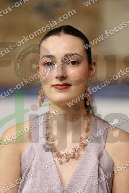 person046
