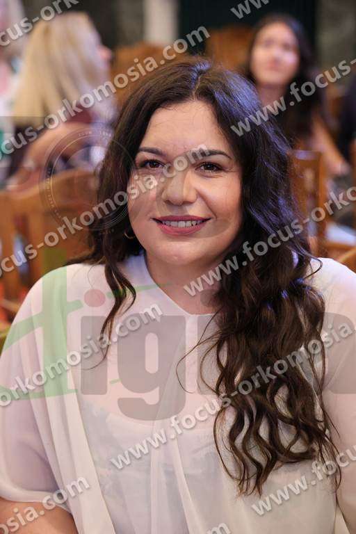 person004