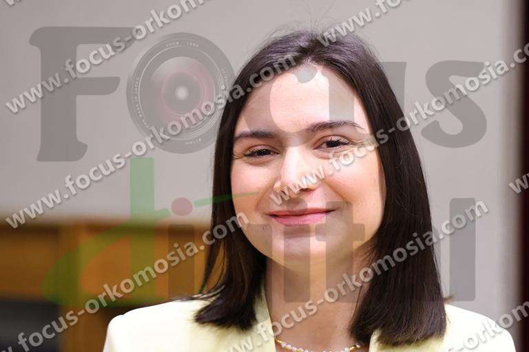 πτυχιούχος 035