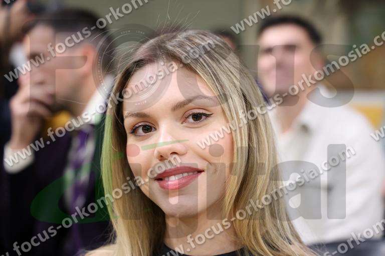 πτυχιούχος 020