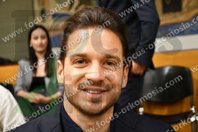 πτυχιούχος 034