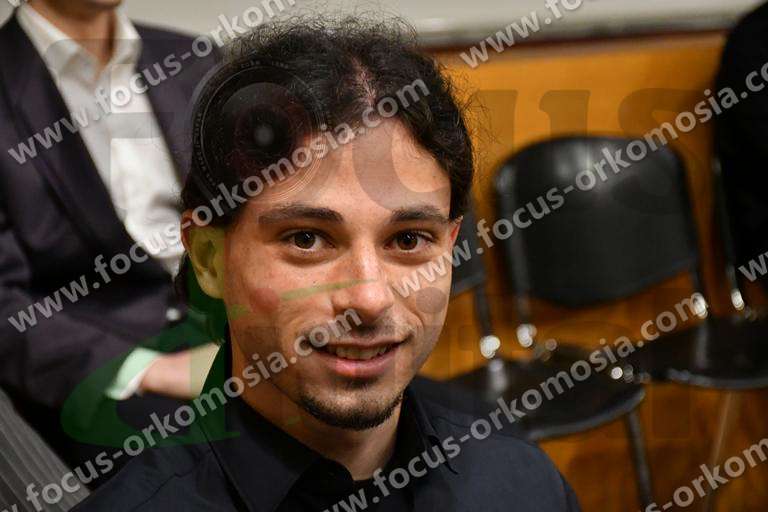 πτυχιούχος 046