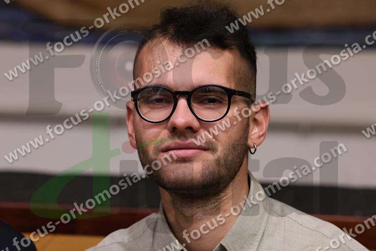 πτυχιούχος 065