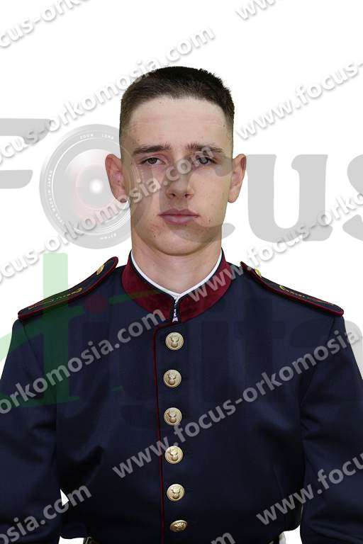 person004