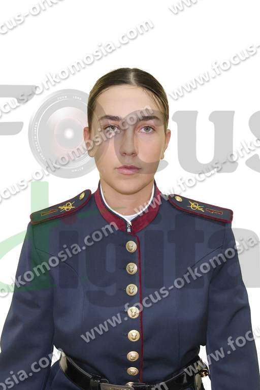 person044