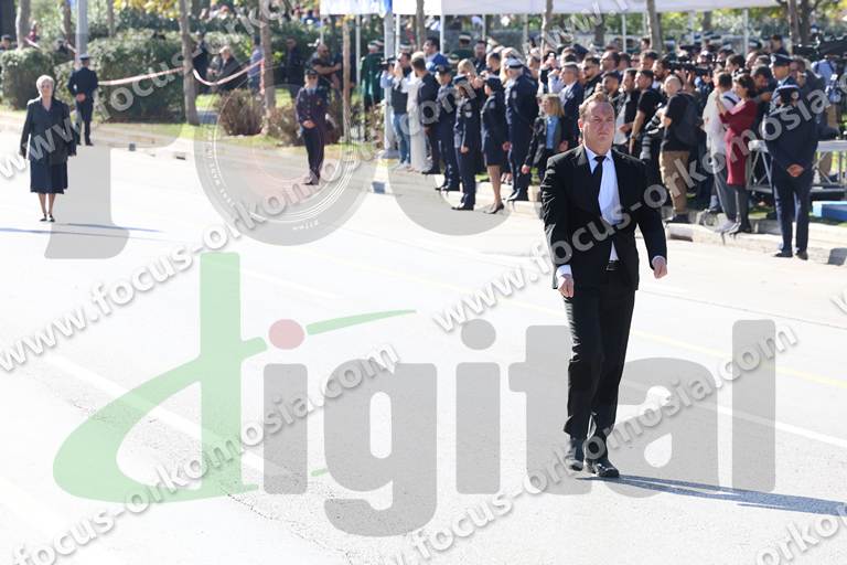 02 O EXON TO GENIKO PROSTAGMA