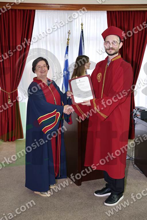 05 παραλαβή πτυχίου