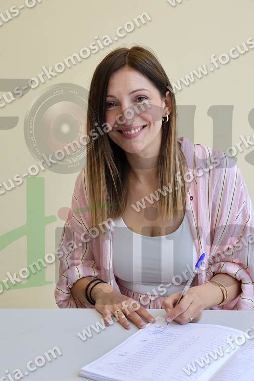 06 υπογραφές εκτός αίθουσας